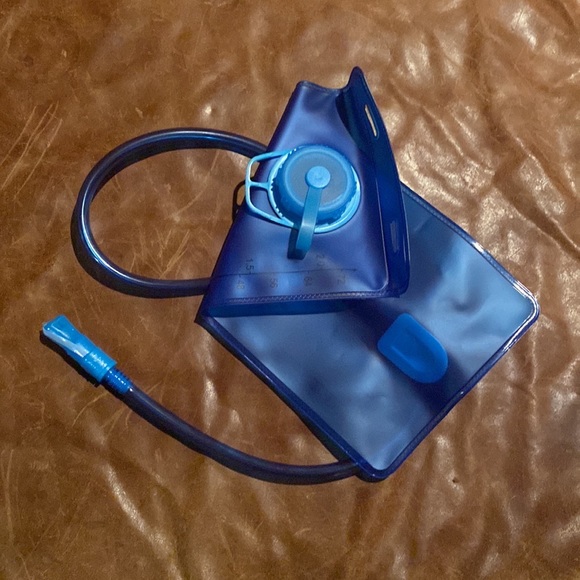 Hydration Backpack - Picture 6 of 6